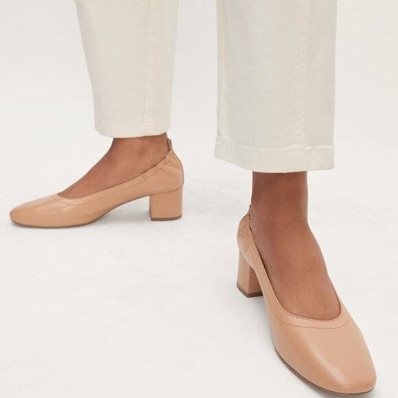 Everlane Pump Heel in Blush Tan, Size 9, Leather - Picture 2 of 6